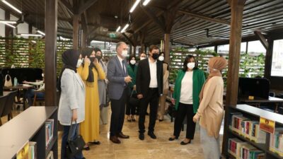 Bursa’da Başkan Taban’dan öğrencilere sürpriz ziyaret