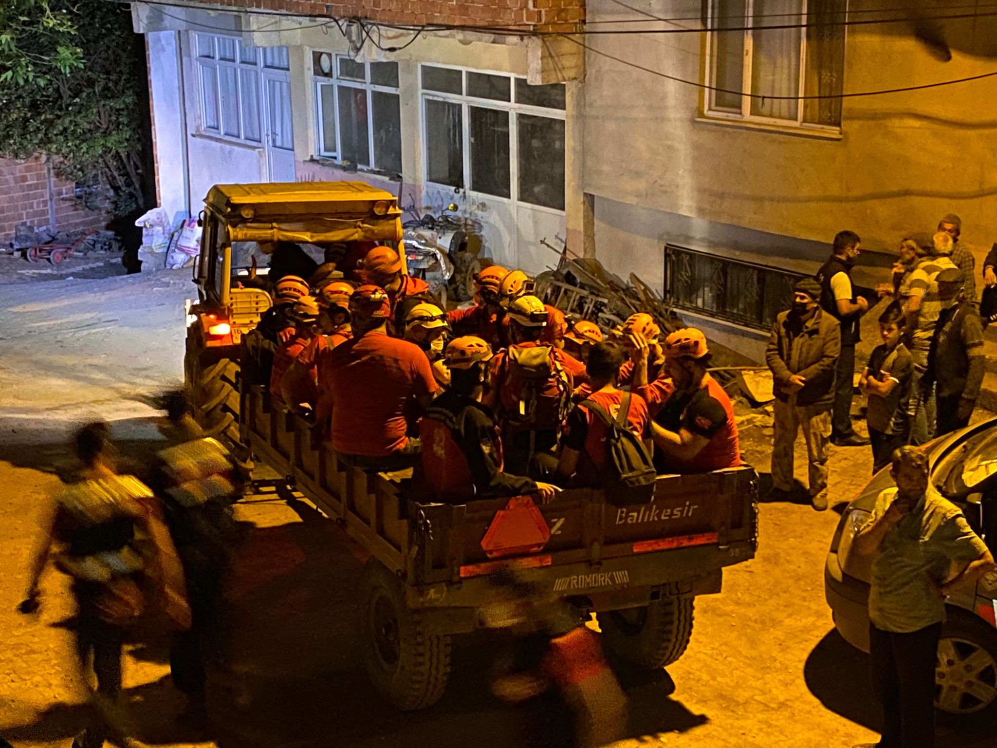 Bursa’da 5 saattir haber alınamıyor: Ekipler seferber oldu