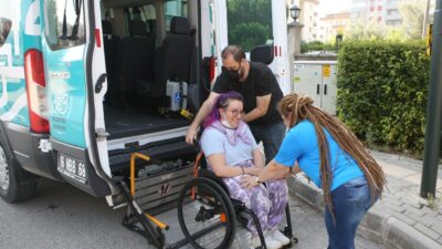 Bursa’da engelli öğrencilere YKS desteği