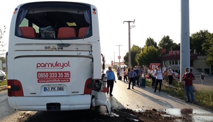 Bursa’da otobüsler çarpıştı, karayolu ulaşıma kapandı