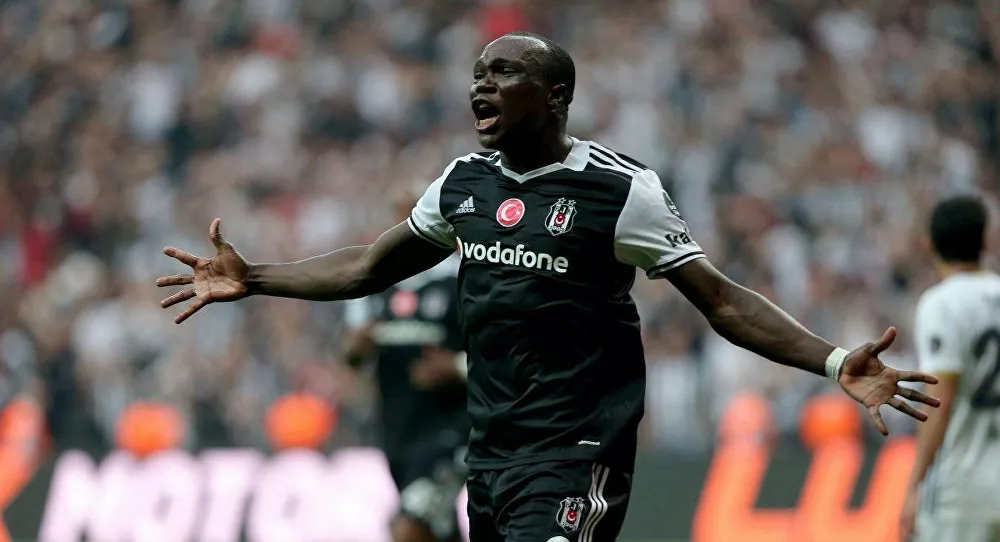 Suudi Arabistan ekibi El Nassr, Vincent Aboubakar’ı transfer ettiğini açıkladı.