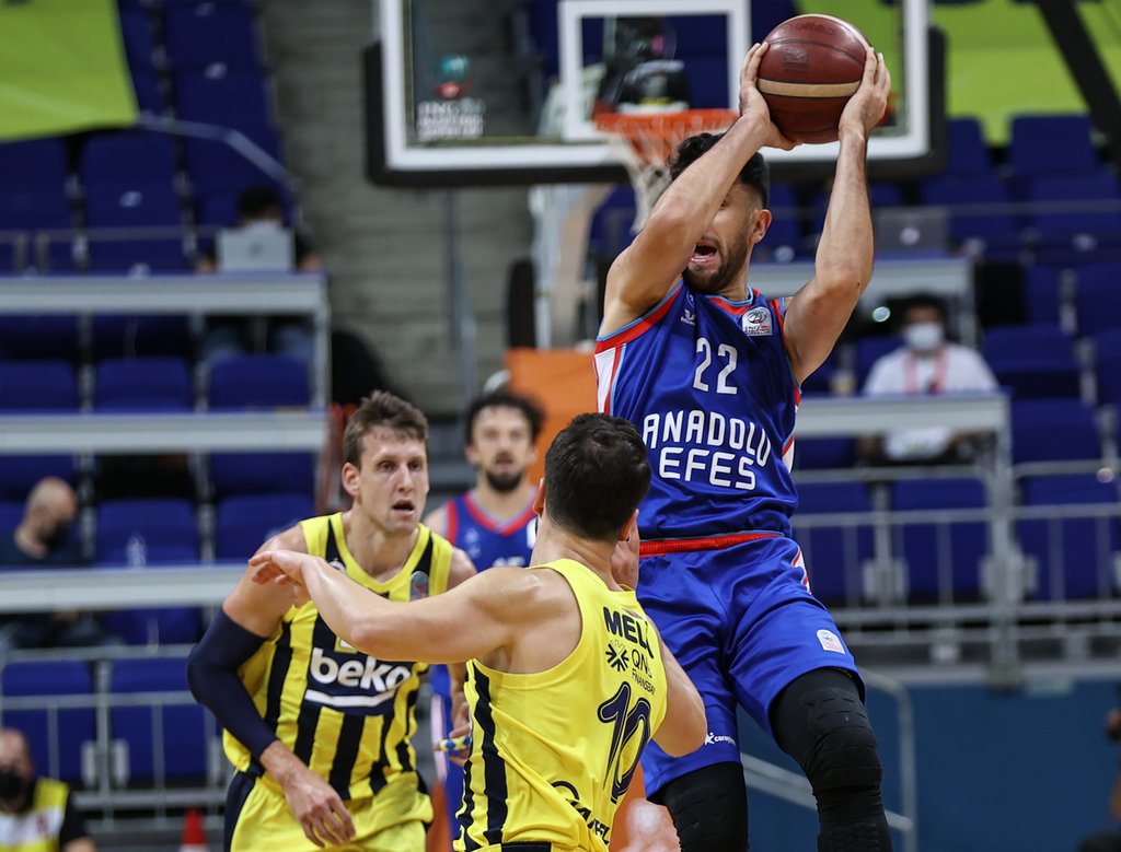 Basketbolda Türkiye şampiyonu Anadolu Efes