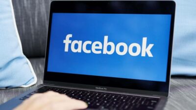 Eşinin Facebook hesabına giren yandı