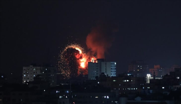 İsrail, ateşkesin ardından ilk kez Gazze’yi vurdu