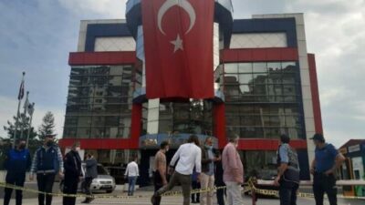Bakan Soylu: Yomra Belediye Başkanı’na yapılan silahlı saldırının zanlısı yakalandı