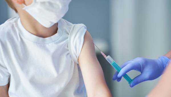 Alerjisi olanlar Covid-19 aşısı yaptırabilir mi?