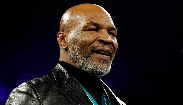 Mike Tyson, hapis cezasının hafifletilmesi için danışmanıyla cinsel ilişkiye girdiğini itiraf etti