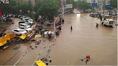 Çin’i sel vurdu! Son bin yılın en şiddetli yağışı