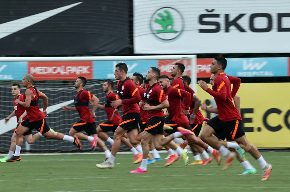 Galatasaray’da Mostafa Mohamed takımla çalıştı