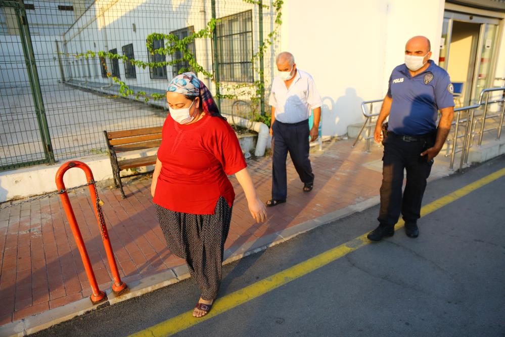 İnternet dolandırıcılarına eş zamanlı baskın! Polis ve hakimleri bile kandırmışlar