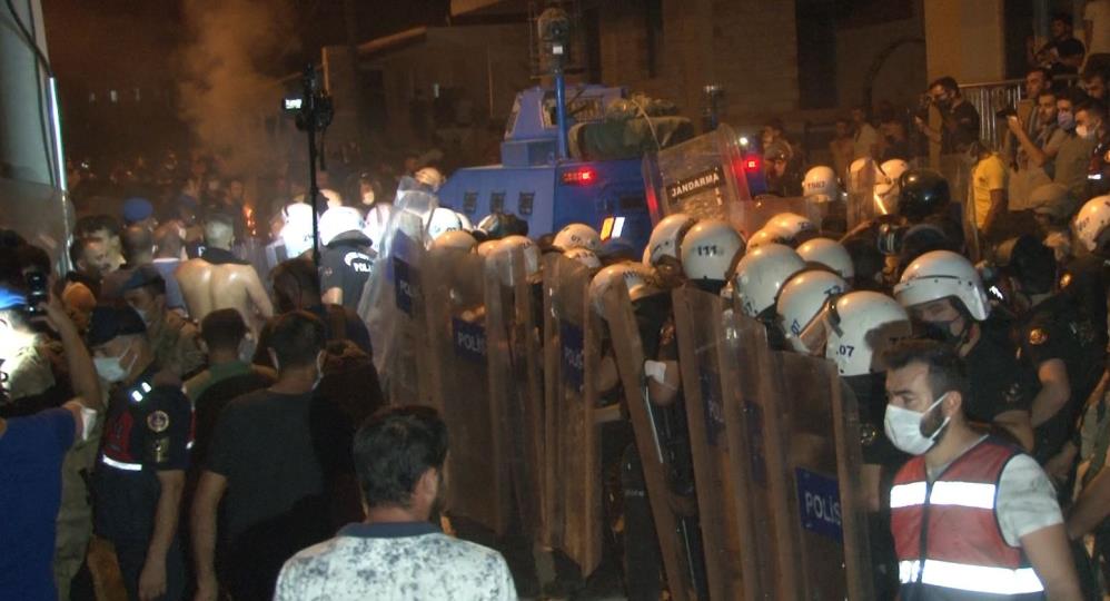 Manavgat’ta ortalık karıştı! Devreye Bakan Çavuşoğlu girdi