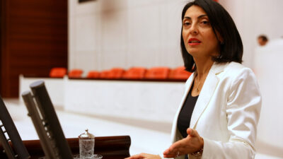 Bursa Milletvekilinden Meclis’te türkülü şiirli konuşma