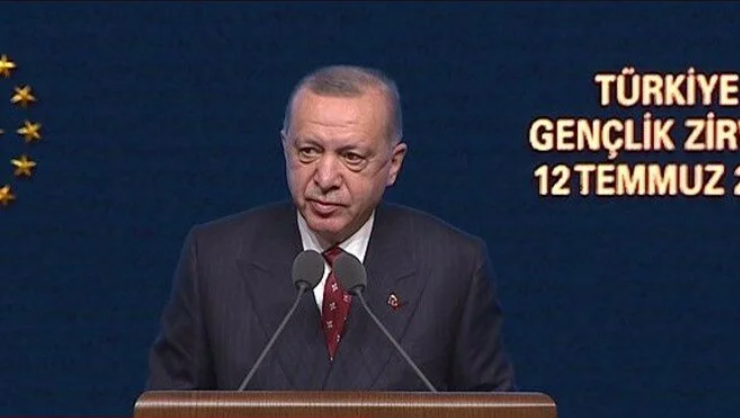 Cumhurbaşkanı gençlere seslendi: Hayallerinizin çalınmasına izin vermeyin