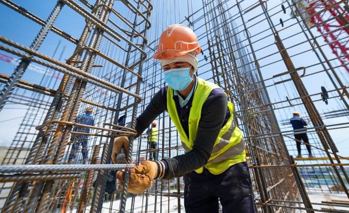 Ücretli çalışan sayısı 13,5 milyonu aştı