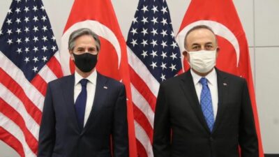 Bakan Çavuşoğlu, ABD’li mevkidaşı ile Afganistan’ı görüştü