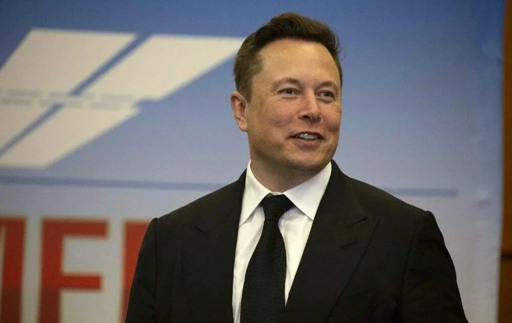 Elon Musk, Tesla marka düdüğü 50 dolardan satışa çıkardı