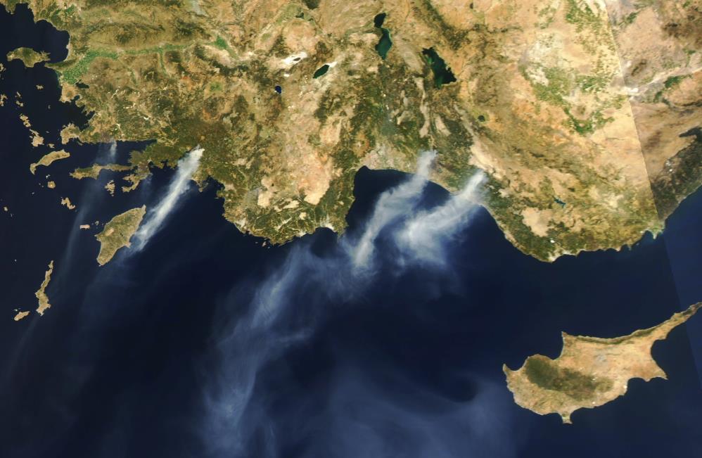 Köyceğiz yangının dumanları Rodos’a ulaştı