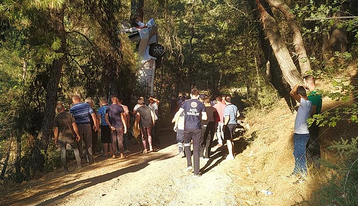 İzmir’de minibüs şarampole devrildi: 8 ölü