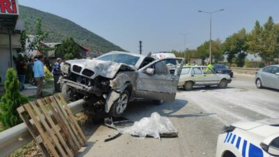 Bursa’da korkunç kaza! Sürücü araçtan fırladı