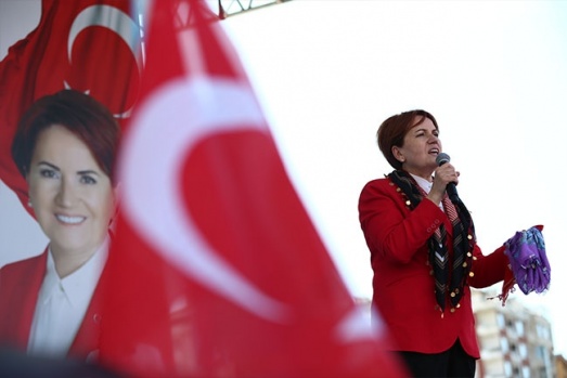 Meral Akşener’in Sivas ziyaretinde gerginlik