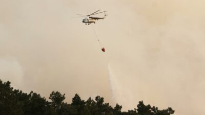 Çine’deki orman yangınına 12 helikopter ile müdahale ediliyor