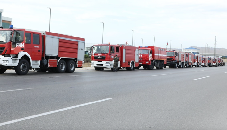 Azerbaycan’dan Türkiye’ye destek için gönderilen 200 kişilik ekip yola çıktı