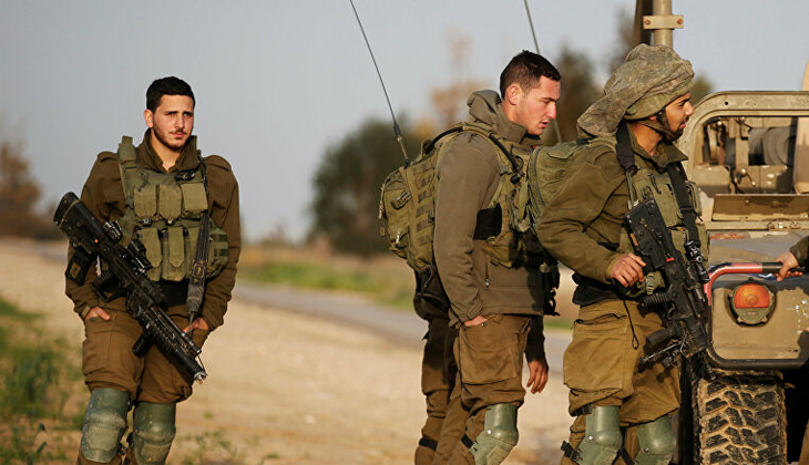 İsrail askerleri, Gazze sınırında 14 Filistinliyi yaraladı