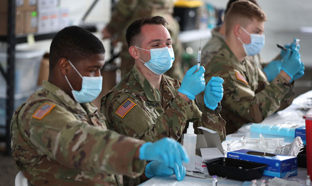 Pentagon, Amerikan askerlerine Kovid-19 aşısı zorunluluğu getiriyor