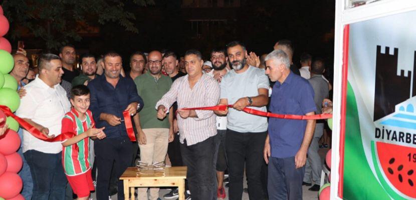 Diyarbekirspor yeni taraftar grubunun açılışını yaptı