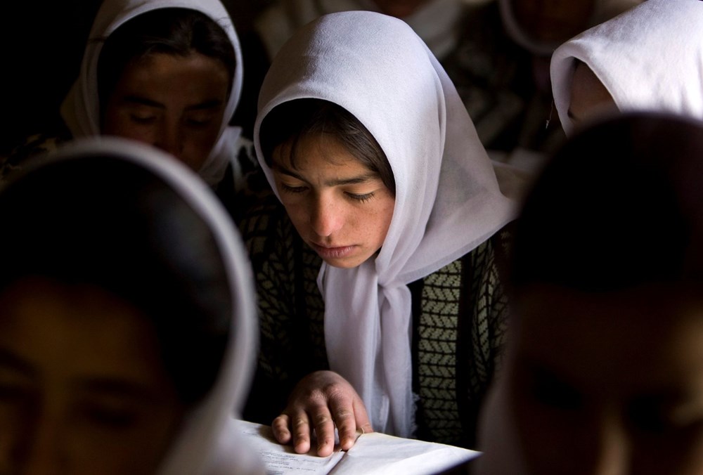 Taliban’dan yeni kararname: Kadınlar zorla evlendirilemez