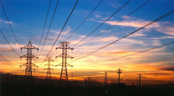 Elektrik kesintileri sona erdi Elektrik kesintileri sona erdi