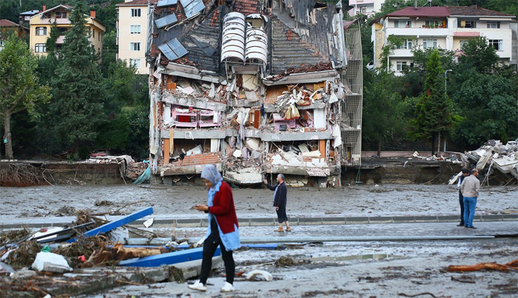 AFAD: Yaşanan sel nedeniyle 82 vatandaşımız hayatını kaybetmiştir