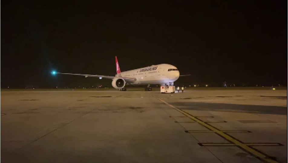 Afganistan’dan 271 kişi Türkiye’ye getirildi