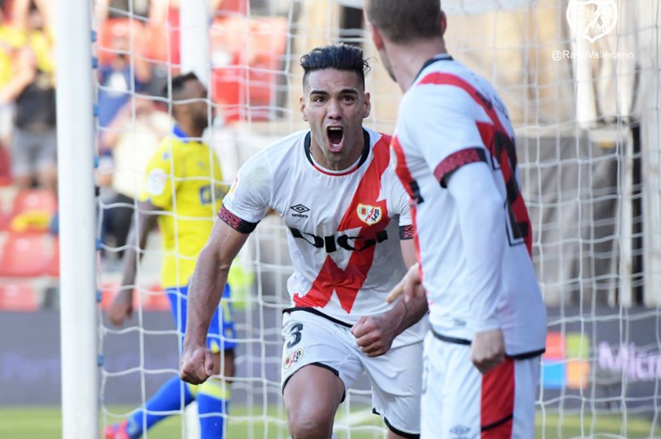 Radamel Falcao durdurulamıyor!