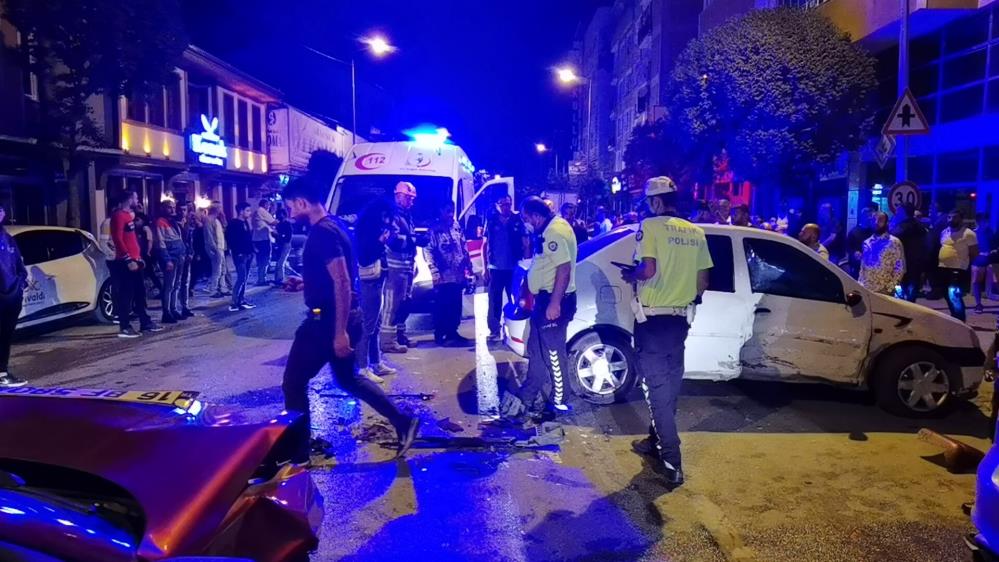 Bursa’da polisten kaçtı, dehşet saçtı: 2 yaralı