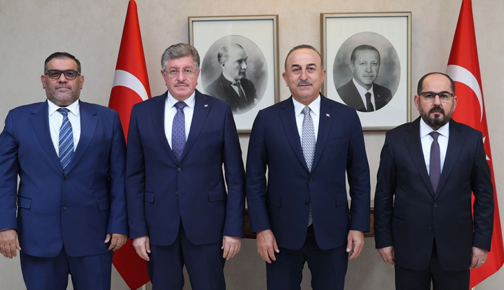 Çavuşoğlu, Suriye Ulusal Koalisyonu ve Suriye Geçici Hükümeti heyeti ile görüştü