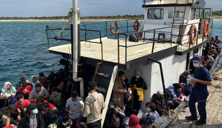 Çanakkale açıklarında 251 düzensiz göçmen yakalandı