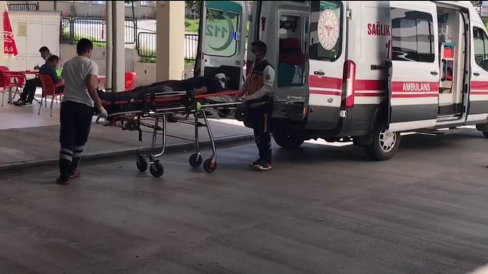 Karaman’da işçi minibüsü devrildi: 1 ölü, 20 yaralı Karaman’da işçi minibüsü devrildi: 1 ölü, 20 yaralı