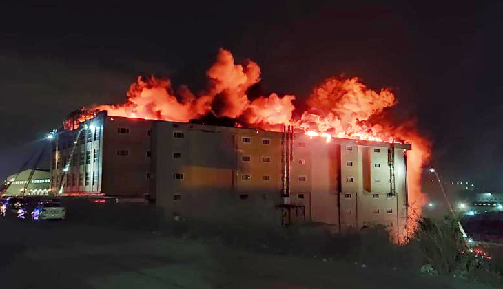 İstanbul’da bir tekstil fabrikasında yangın