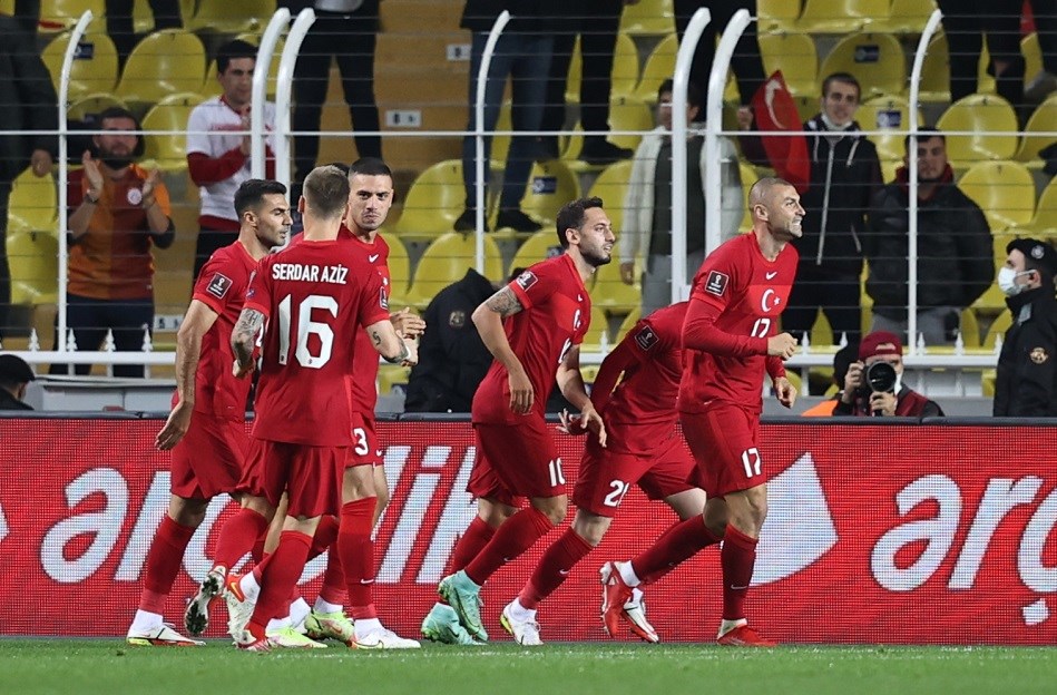 Milli takımda sakatlık şoku: Eski Bursasporlu kadrodan çıkarıldı