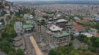 Bursa’da yıkımlar sürüyor… Çelik Palas’ta birinci etap bitti!