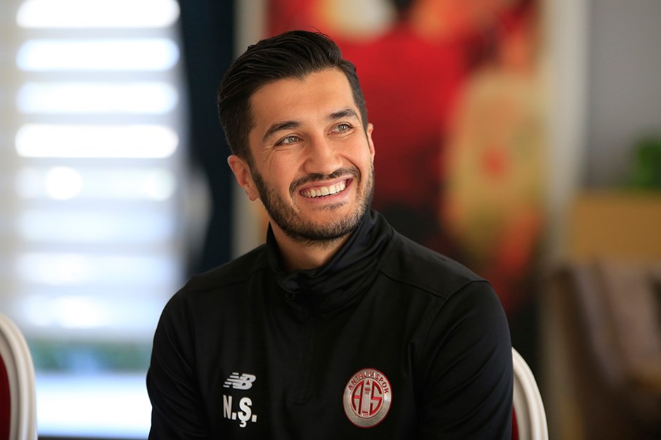 Nuri Şahin: Gerektiği zaman sahaya inerim