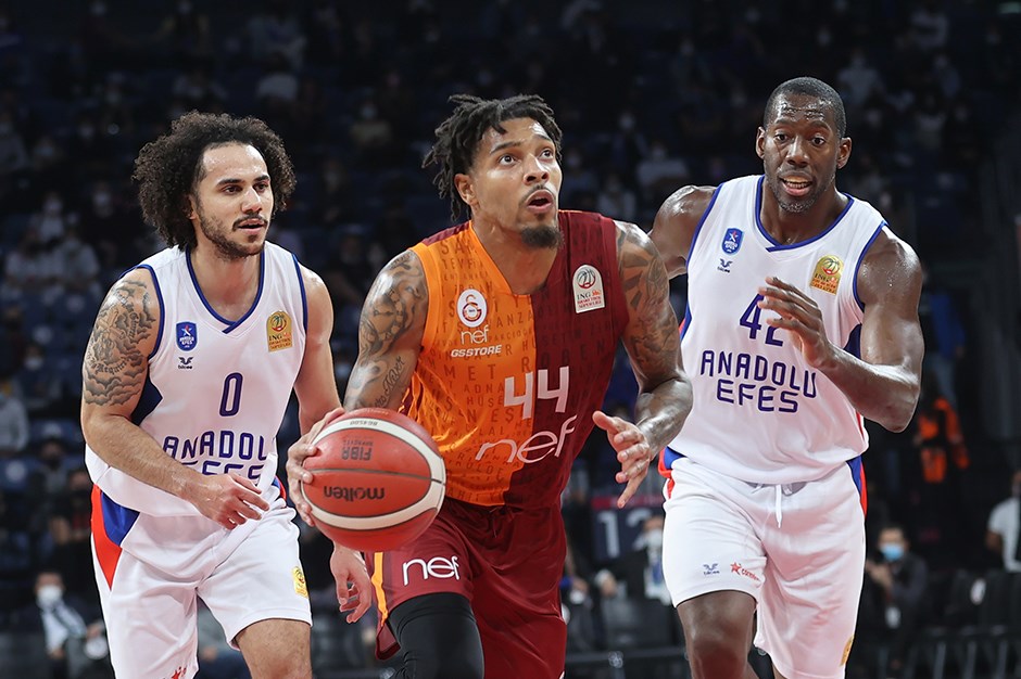 Galatasaray Nef’den müthiş geri dönüş!
