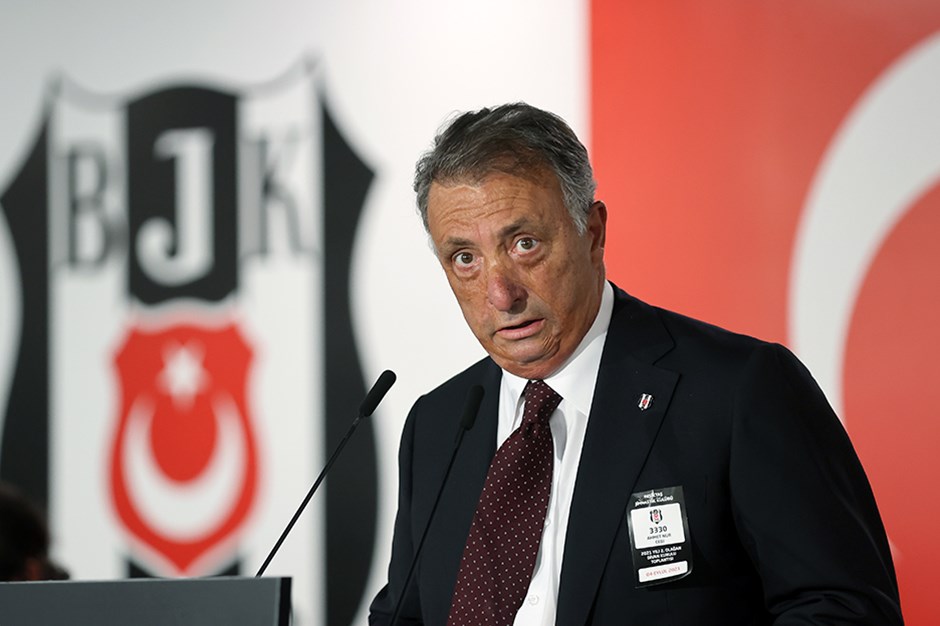 Ahmet Nur Çebi’den eski yönetime sert sözler