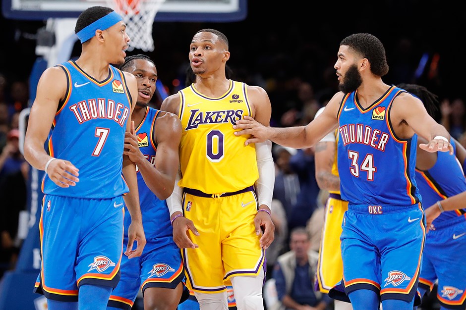 Thunder, 26 sayı geriden gelip Lakers’ı devirdi