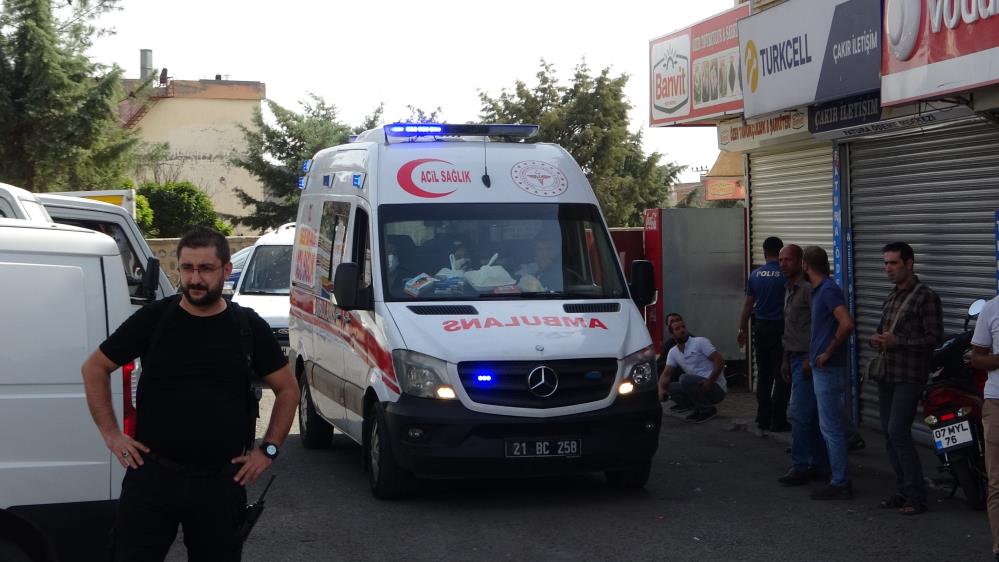 Pikap kiralama mevzusu kanlı bitti: 1’i ağır 6 yaralı Pikap kiralama mevzusu kanlı bitti: 1’i ağır 6 yaralı