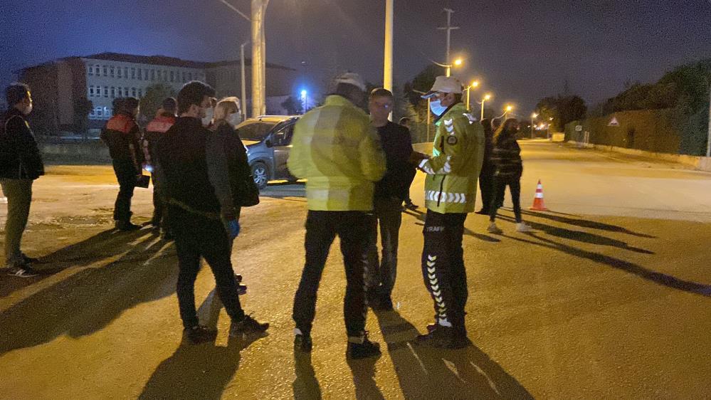 Bursa’da polis ve jandarma ekiplerinden hafta sonu denetimi