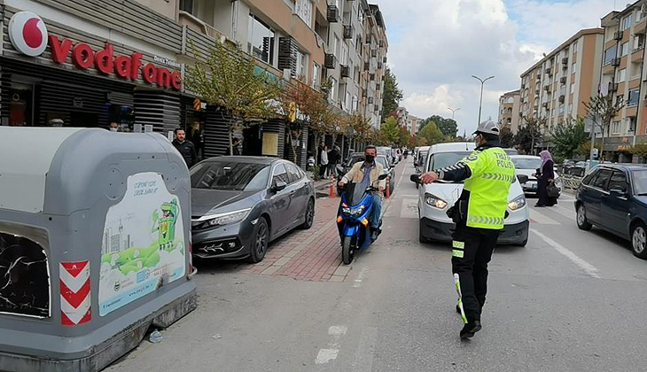 Bursa’da kasksız sürücülere ceza yağdı