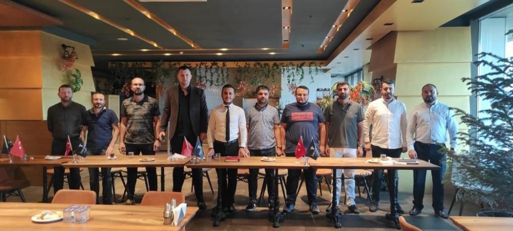 Bursa’da İMOTİM Mobilya AVM başkanını seçti