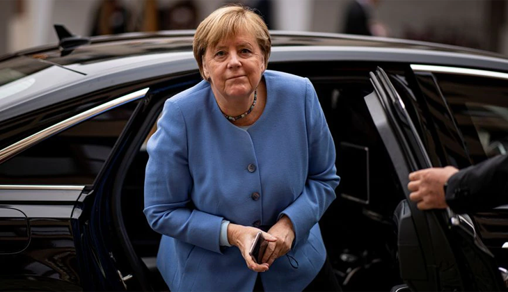 Merkel’den Türkiye’ye övgü